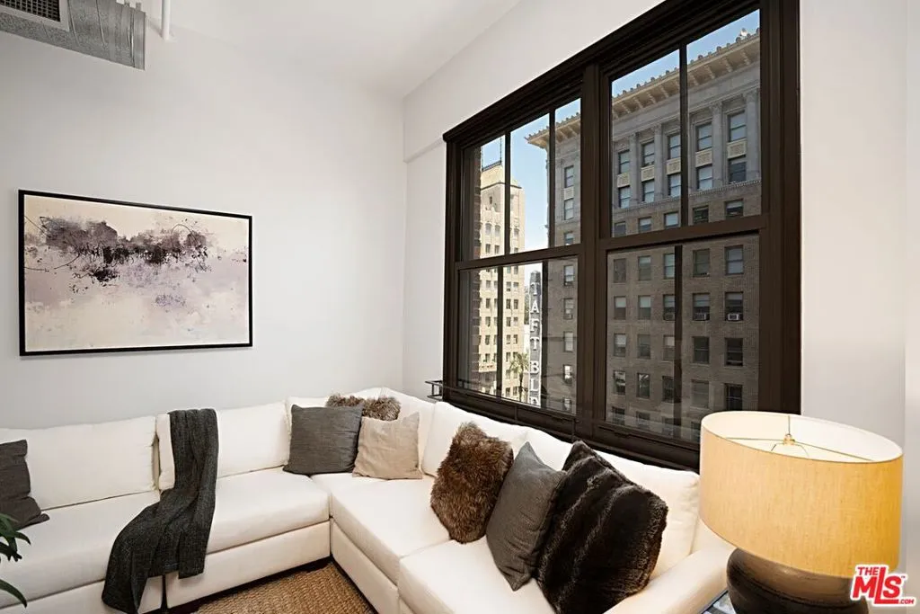 1645 Vine Street 703, Los Angeles, California 90028 home-pic-11