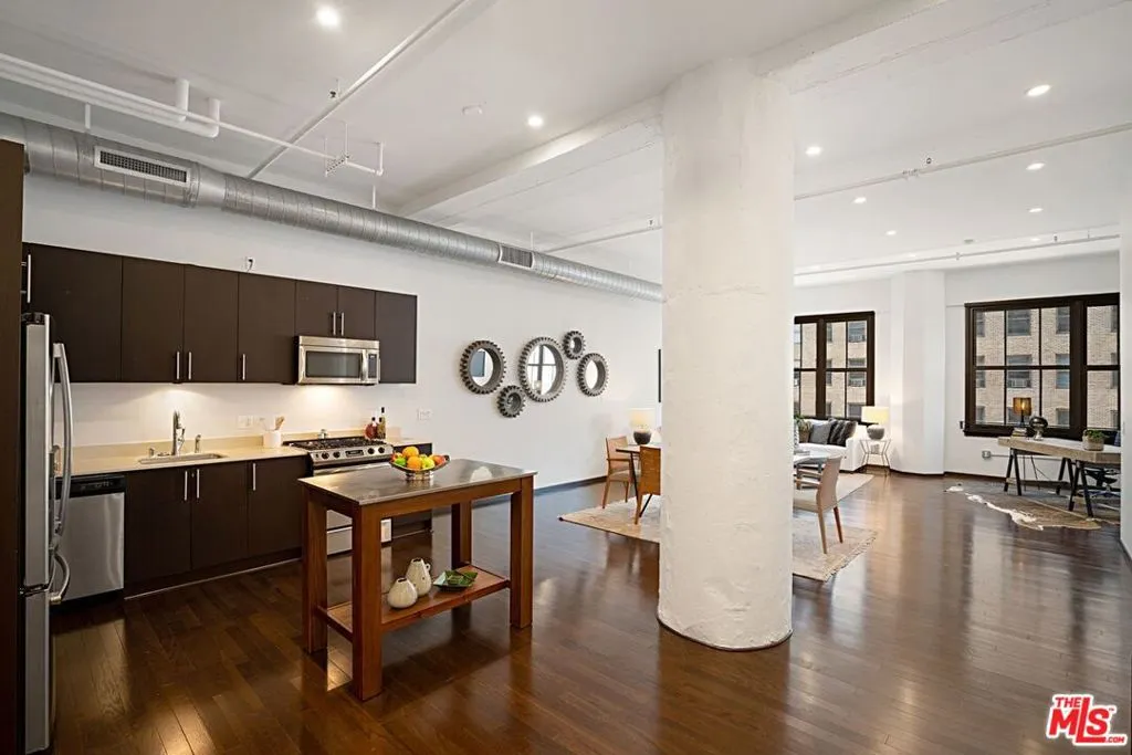 1645 Vine Street 703, Los Angeles, California 90028 home-pic-14