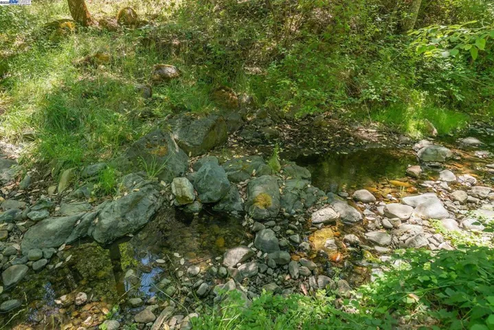 4298 Little Browns Creek Rd, Weaverville, California 96093