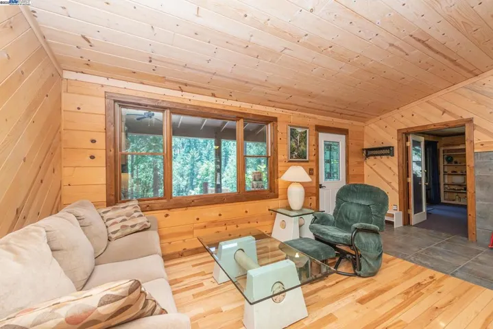 4298 Little Browns Creek Rd, Weaverville, California 96093