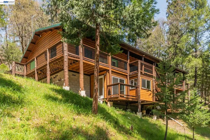 4298 Little Browns Creek Rd, Weaverville, California 96093