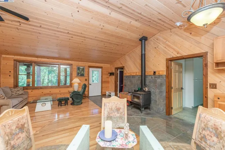 4298 Little Browns Creek Rd, Weaverville, California 96093