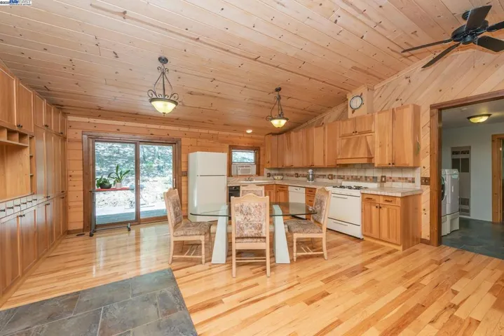 4298 Little Browns Creek Rd, Weaverville, California 96093