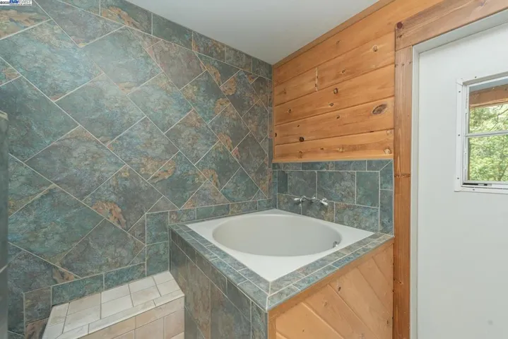 4298 Little Browns Creek Rd, Weaverville, California 96093