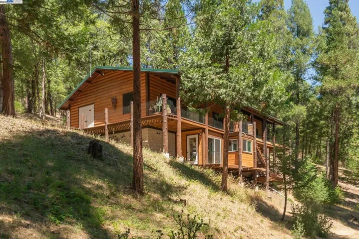 4298 Little Browns Creek Rd, Weaverville, California 96093