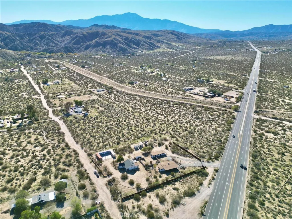 9016 Rose Eden Drive, Morongo Valley, California 92256 home-pic-59