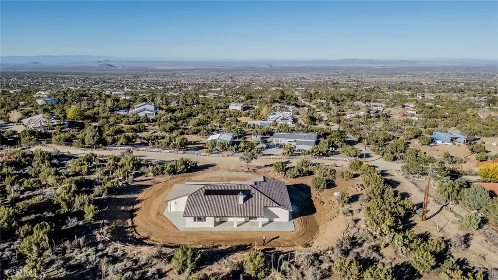 1275 Hollister, Pinon Hills, California 92372 home-pic-42