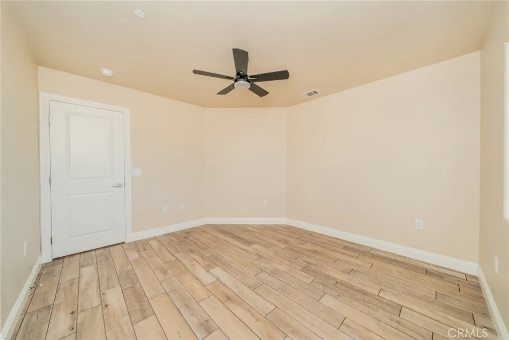 1275 Hollister, Pinon Hills, California 92372 home-pic-20
