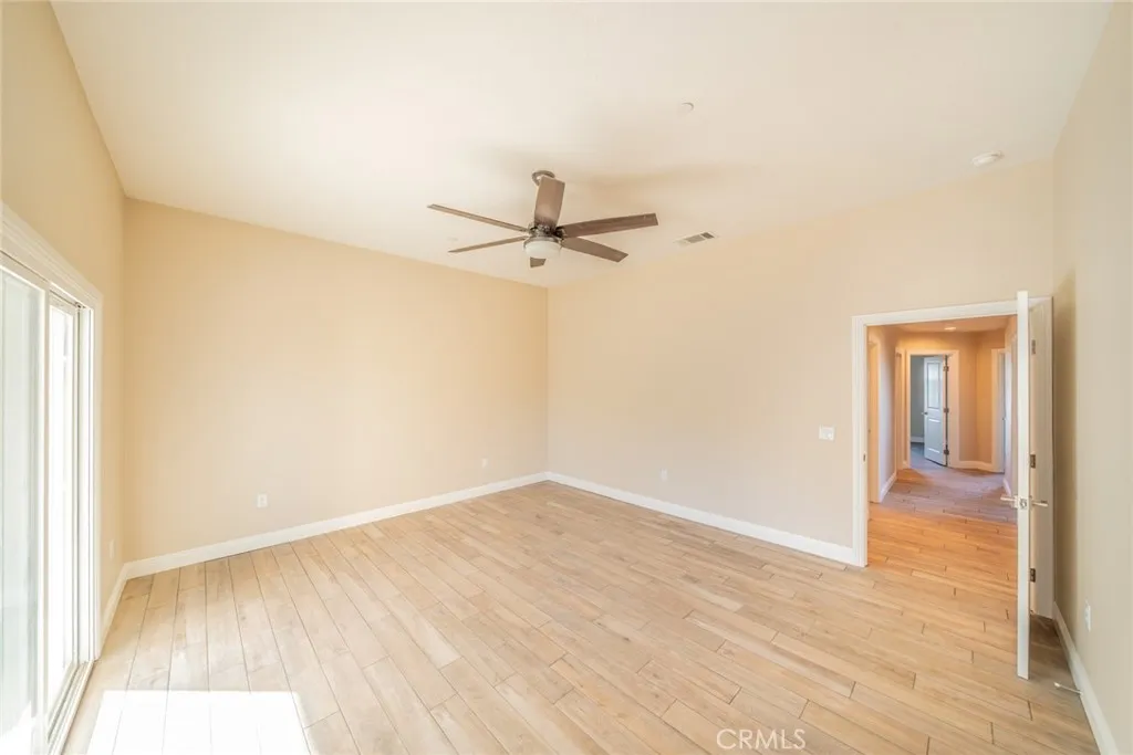 1275 Hollister, Pinon Hills, California 92372 home-pic-33