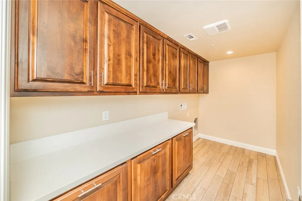 1275 Hollister, Pinon Hills, California 92372 home-pic-27