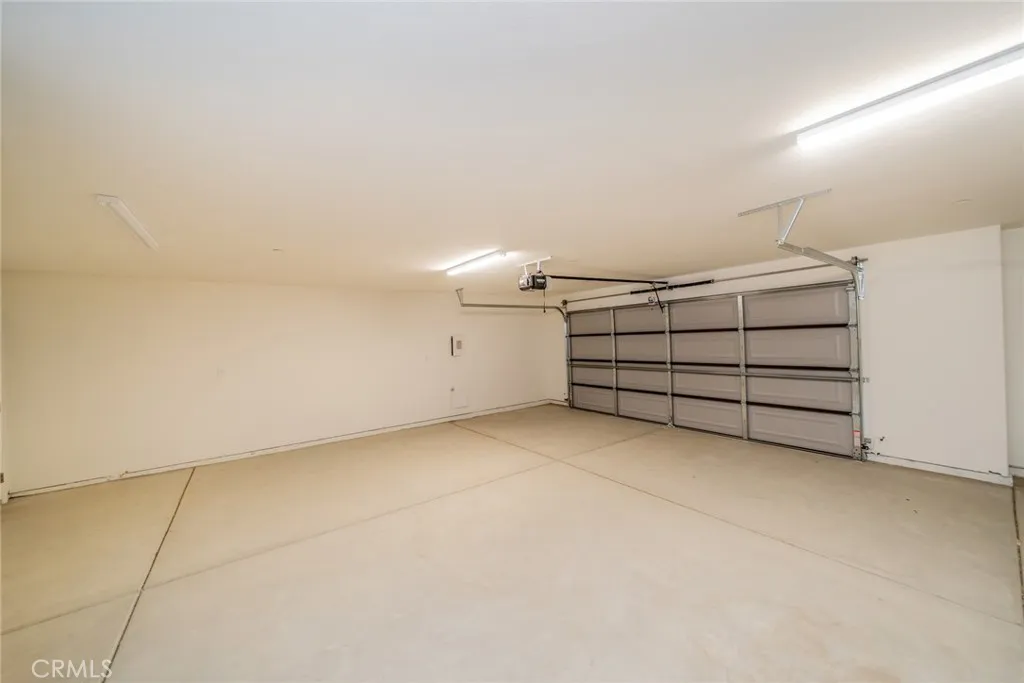 1275 Hollister, Pinon Hills, California 92372 home-pic-36