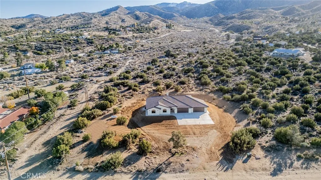 1275 Hollister, Pinon Hills, California 92372 home-pic-39