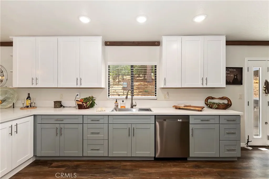 120 Pine Ridge Road, Crestline, California 92325 home-pic-21