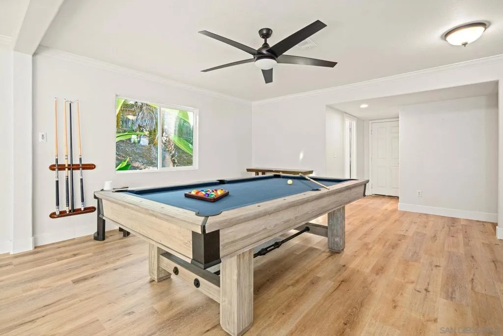 2579 Fire Mountain Drive, Oceanside, California 92054 home-pic-29