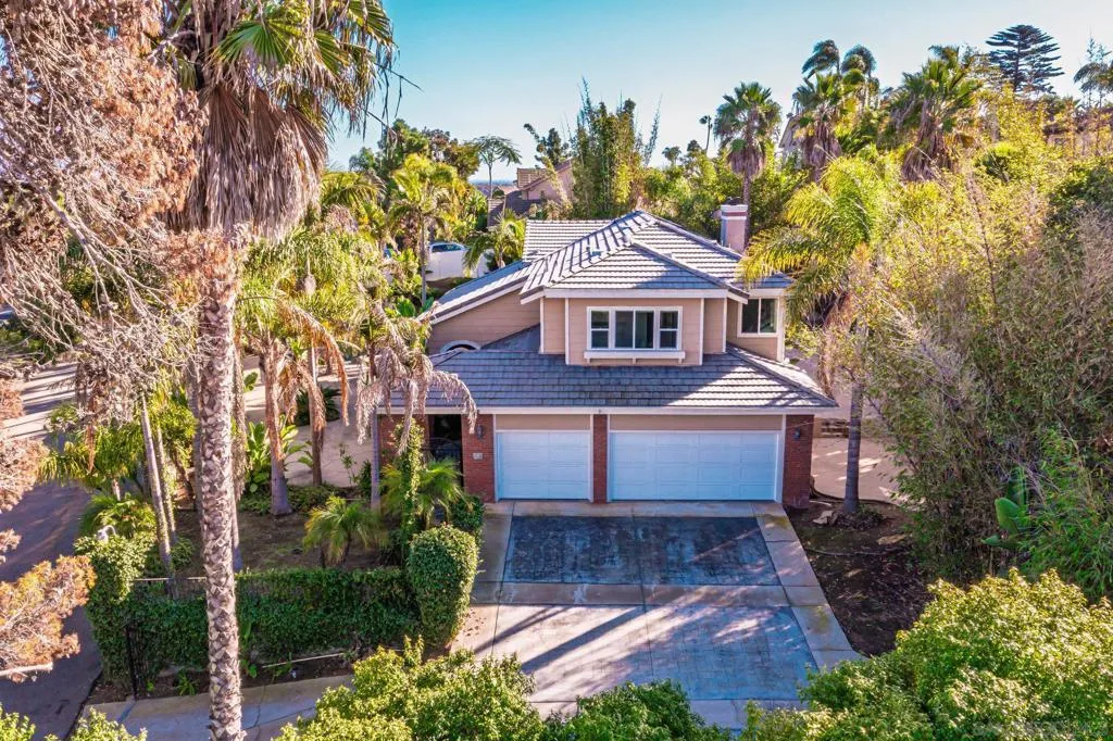 2579 Fire Mountain Drive, Oceanside, California 92054 home-pic-10