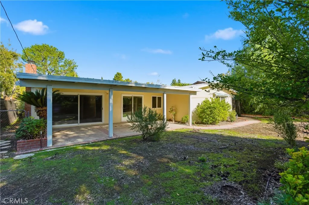 26136 Veva Way, Calabasas, California 91302 home-pic-20