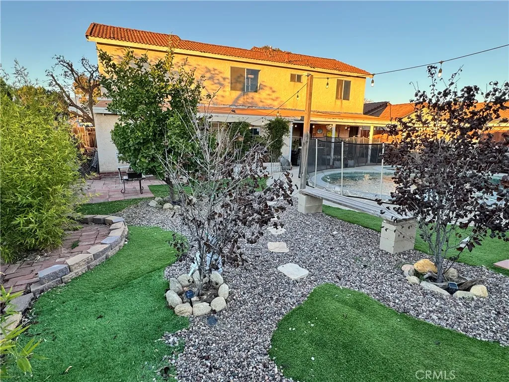 13931 Shadow, Fontana, California 92337 home-pic-59