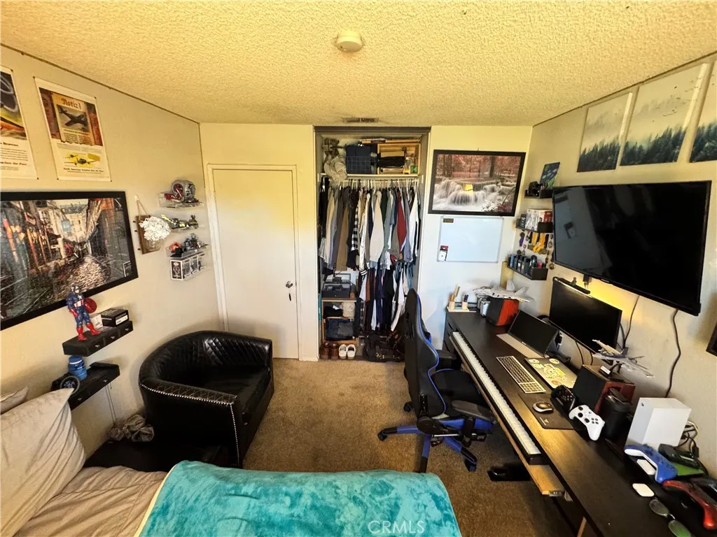 13931 Shadow, Fontana, California 92337 home-pic-13