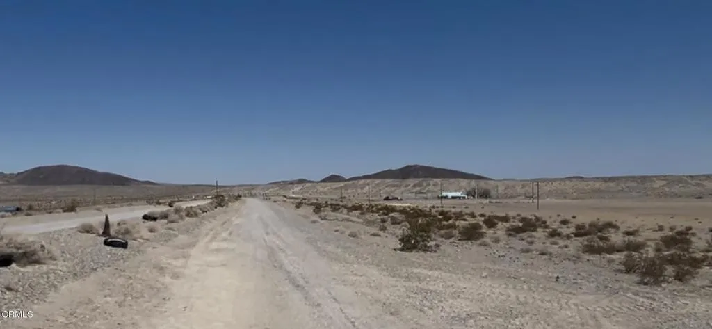 Road to 15 Freeway