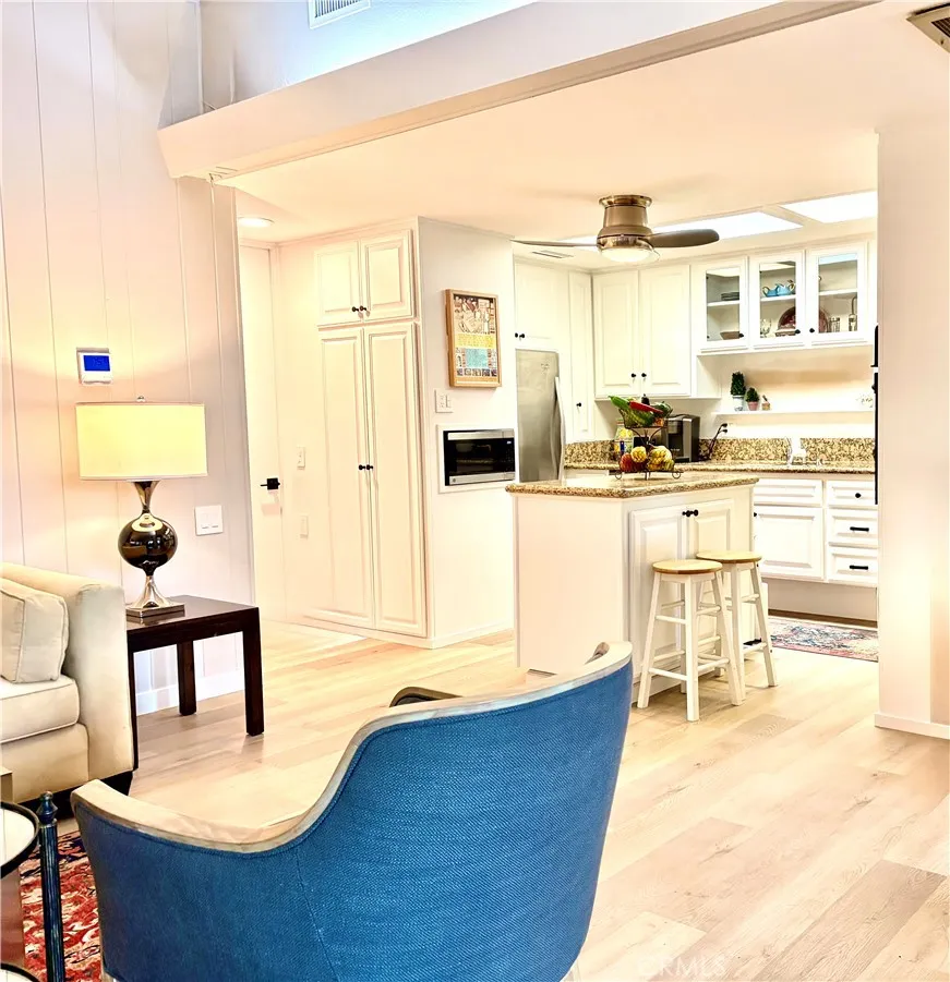 13361 El Dorado Drive 201a, Seal Beach, California 90740 home-pic-8