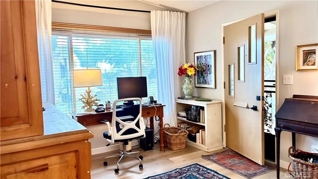 13361 El Dorado Drive 201a, Seal Beach, California 90740 home-pic-7