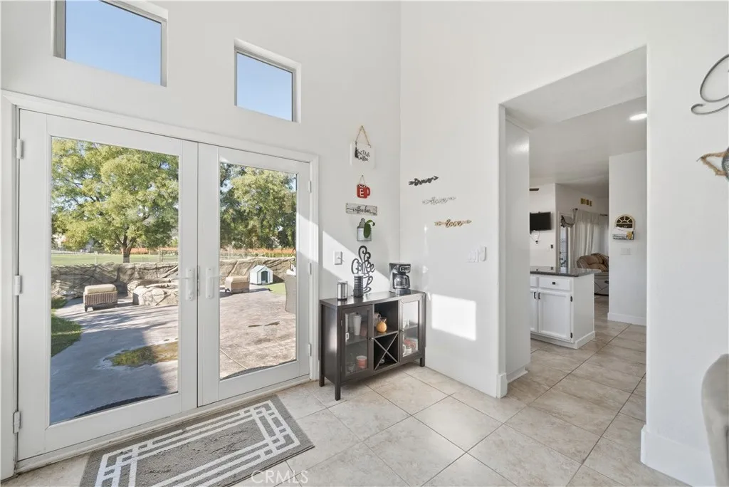 22443 White Sage, Corona, California 92883 home-pic-8