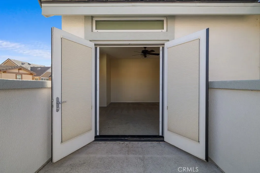 24128 Willowbrooke Court, Valencia, California 91354 home-pic-42