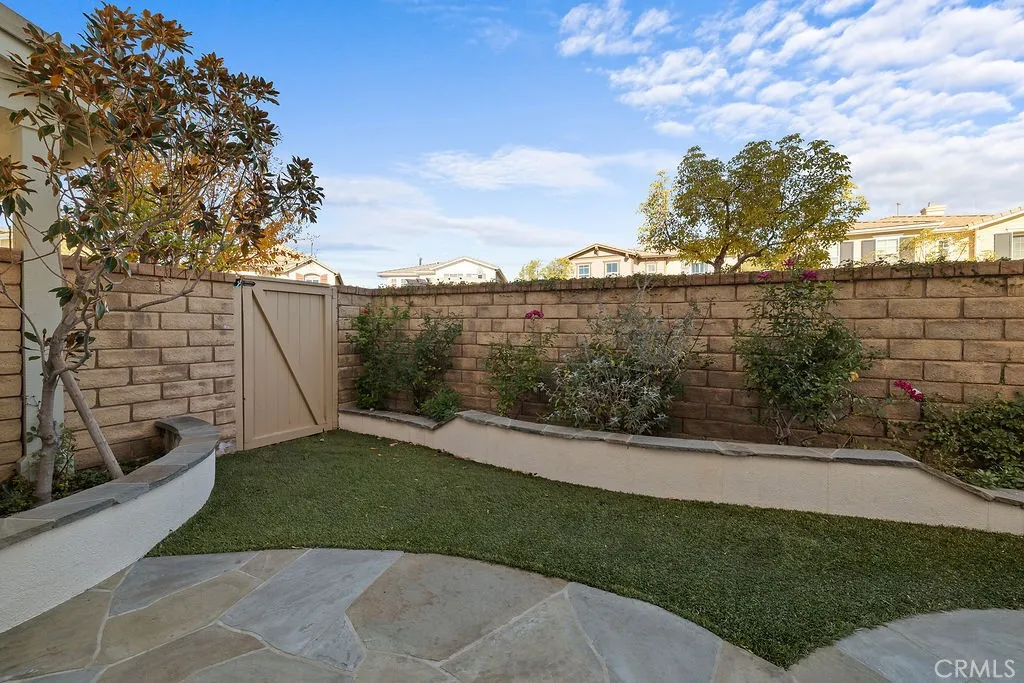 24128 Willowbrooke Court, Valencia, California 91354 home-pic-45