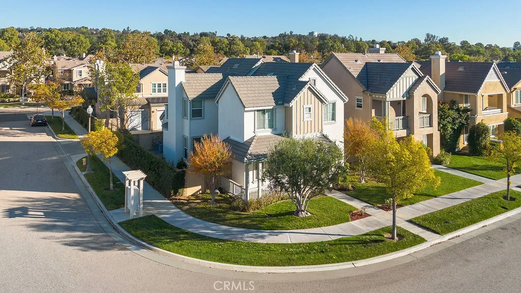 24128 Willowbrooke Court, Valencia, California 91354 home-pic-48