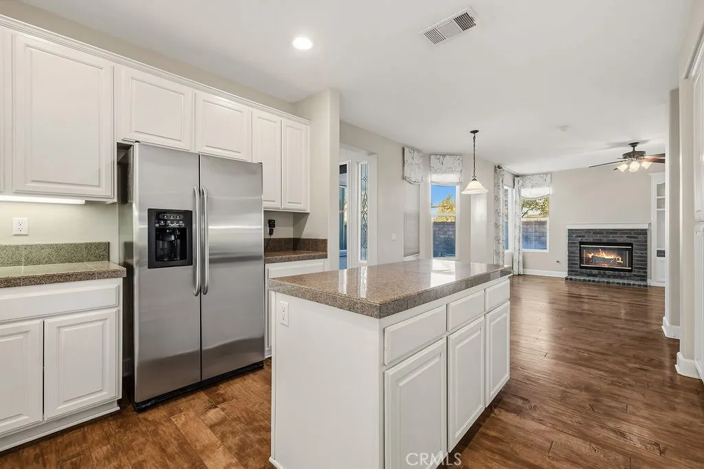 24128 Willowbrooke Court, Valencia, California 91354 home-pic-8