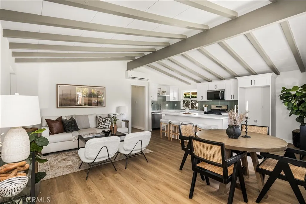 925 N Keystone Street, Anaheim, California 92801 home-pic-4