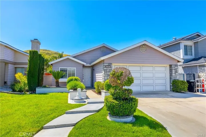 14131 Long View, Fontana, California 92337