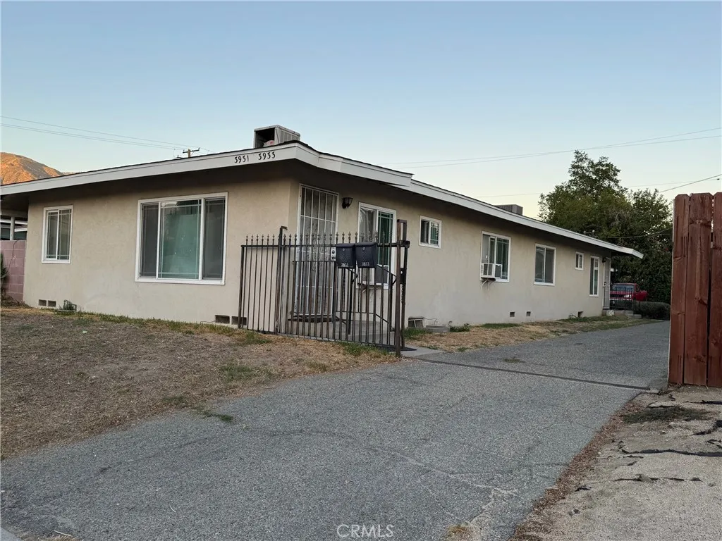 3933 Genevieve, San Bernardino, California 92405 home-pic-1