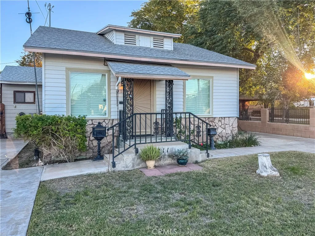 211 Walnut Street, Needles, California 92363 home-pic-5