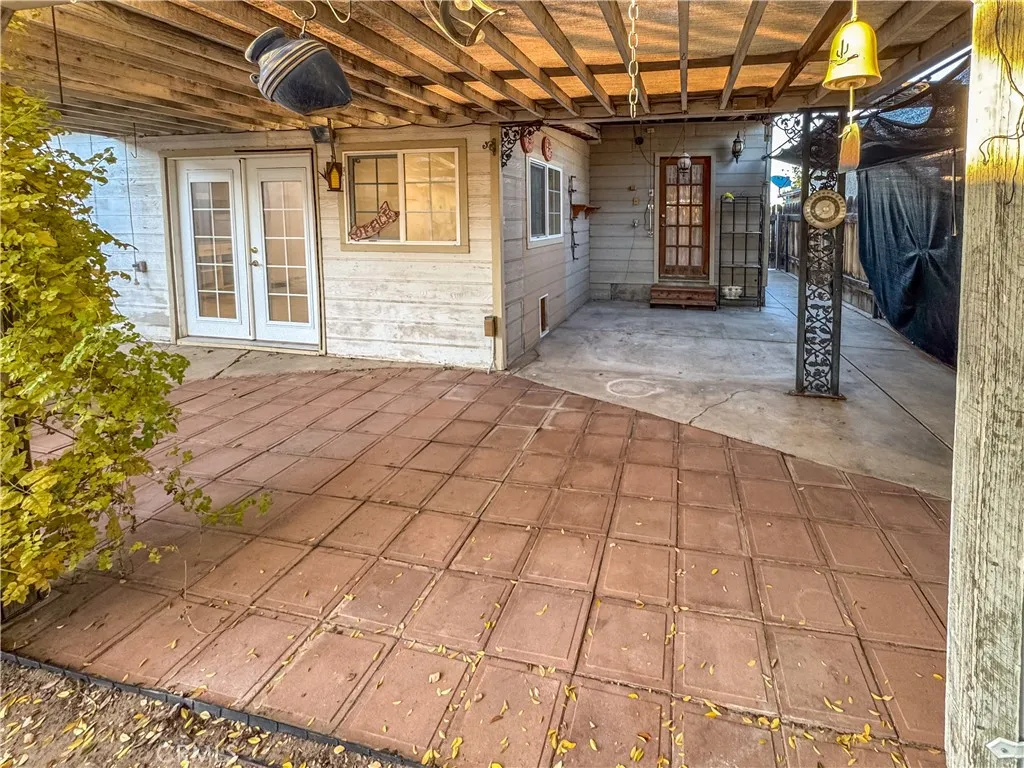 211 Walnut Street, Needles, California 92363 home-pic-36