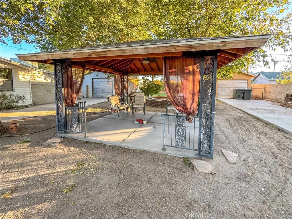 211 Walnut Street, Needles, California 92363 home-pic-43