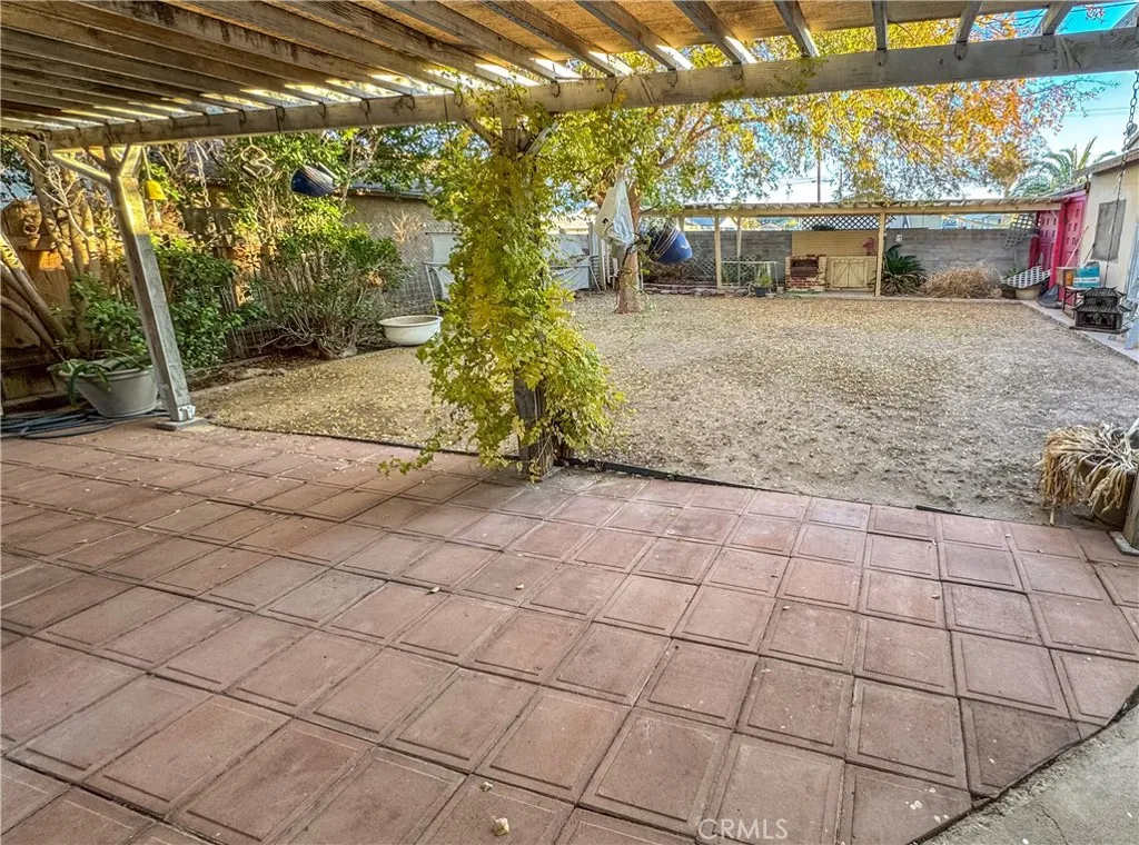211 Walnut Street, Needles, California 92363 home-pic-34