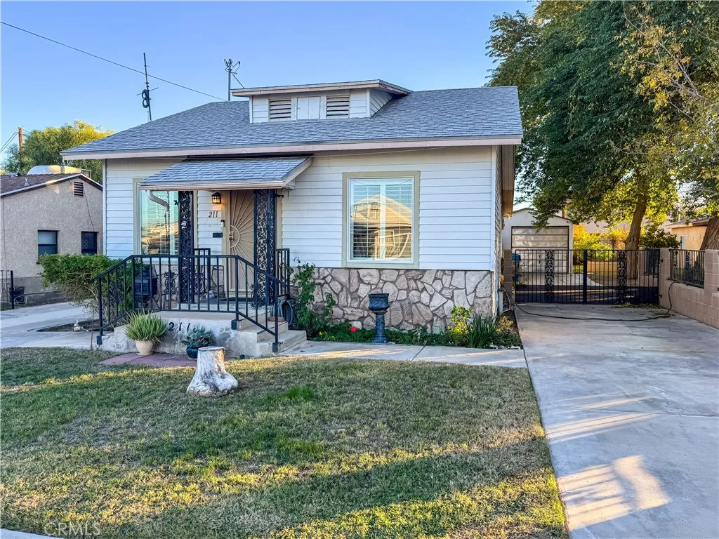 211 Walnut Street, Needles, California 92363 home-pic-6