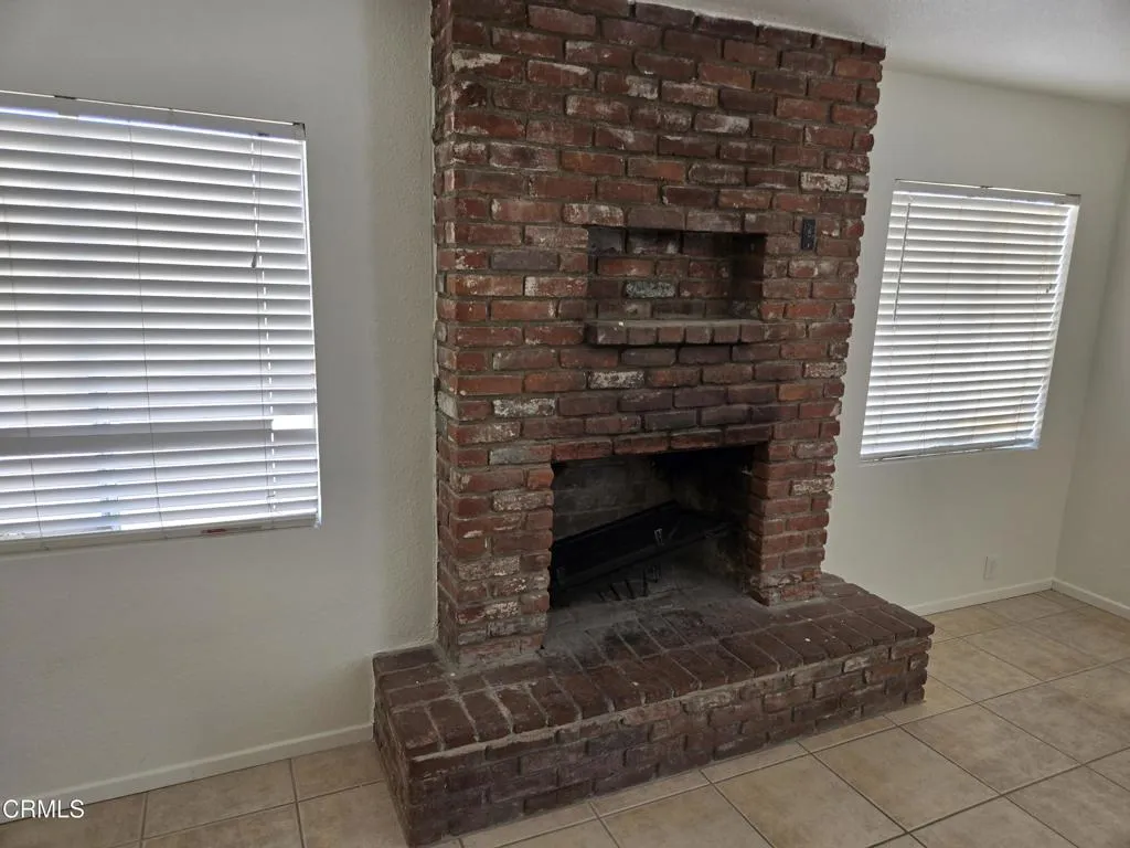 44036 Cedar Avenue, Lancaster, California 93534 home-pic-5
