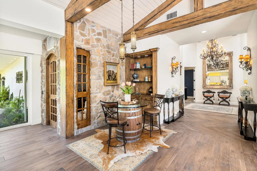 3330 Andreas Hills Drive, Palm Springs, California 92264 home-pic-14