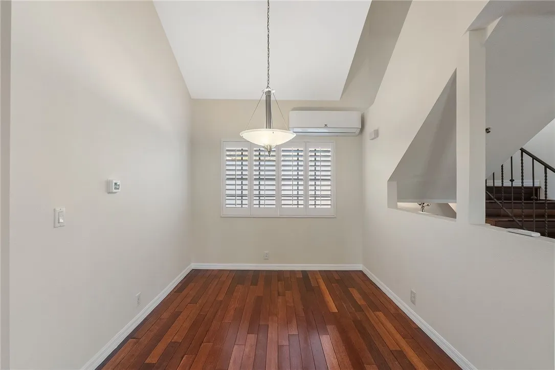 221 Violet, Monrovia, California 91016 home-pic-20