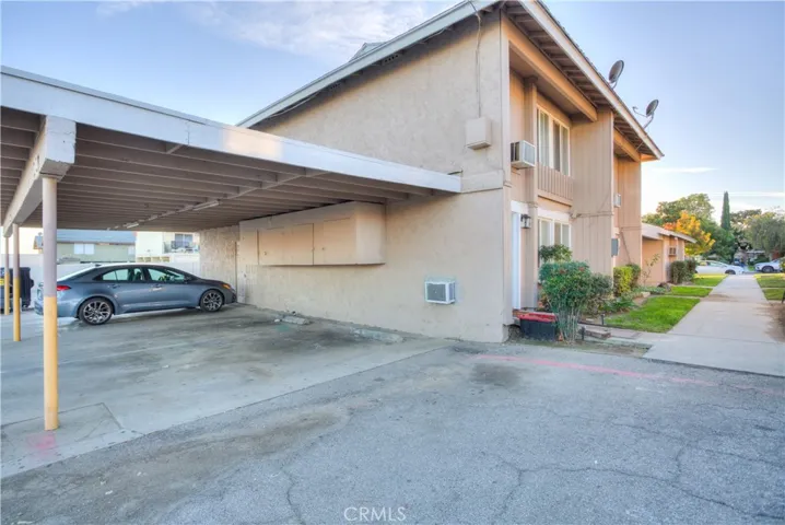 154 Linda C, Upland, California 91786