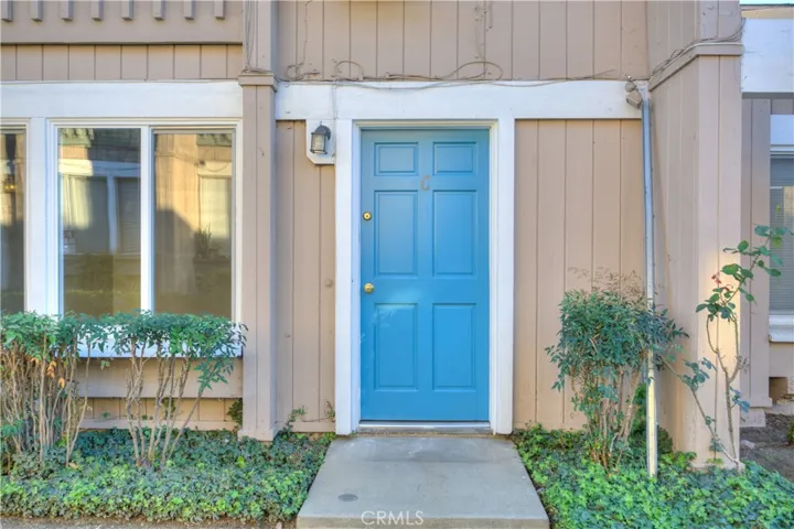 154 Linda C, Upland, California 91786