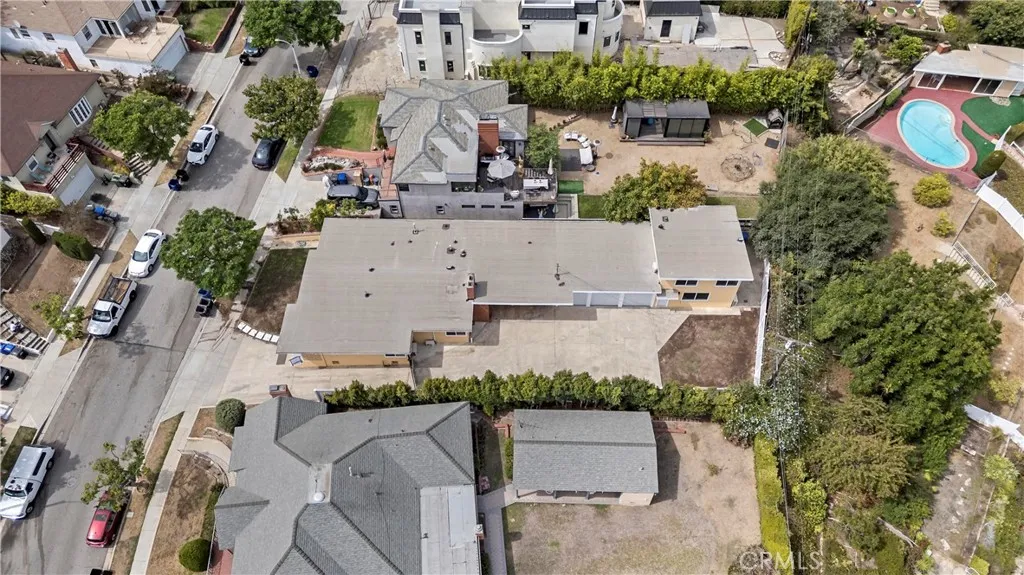 5126 Marvale, View Park, California 90043 home-pic-1