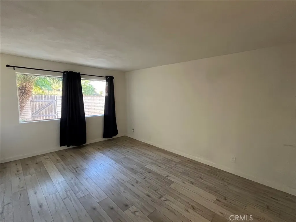 17361 Sandalwood, Irvine, California 92612 home-pic-16