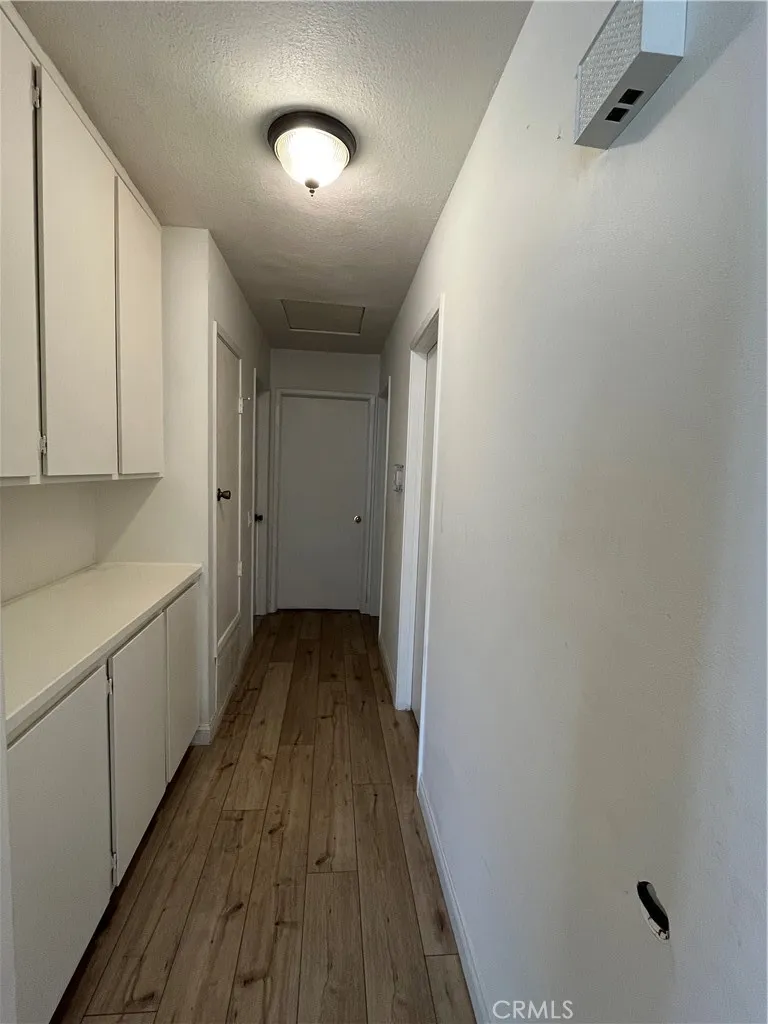17361 Sandalwood, Irvine, California 92612 home-pic-26