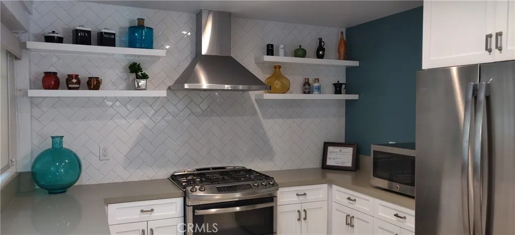 17361 Sandalwood, Irvine, California 92612 home-pic-43