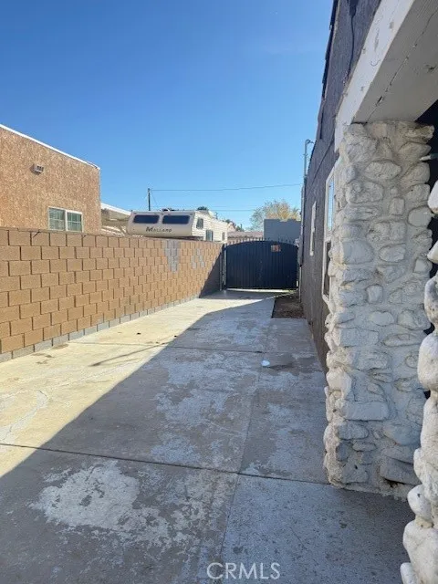 114 W Lancaster Boulevard, Lancaster, California 93534 home-pic-17