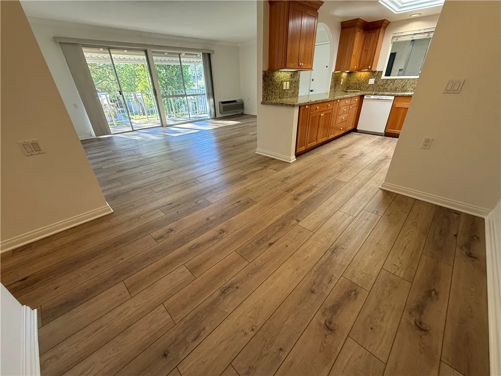 682 Via Alhambra P, Laguna Woods, California 92637 home-pic-5