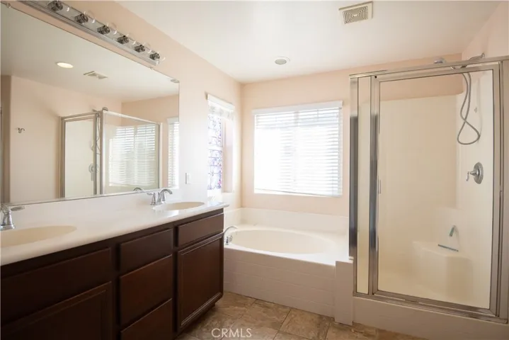 Ensuite bath